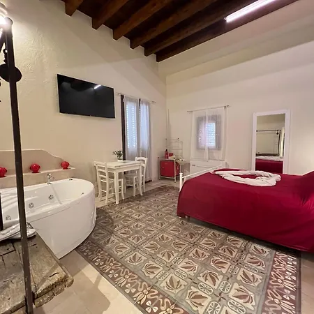 Bed & Breakfast La Dimora Degli Dei *