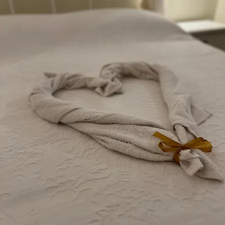 Alojamento de Acomodação e Pequeno-almoço La Dimora Degli Dei Taranto